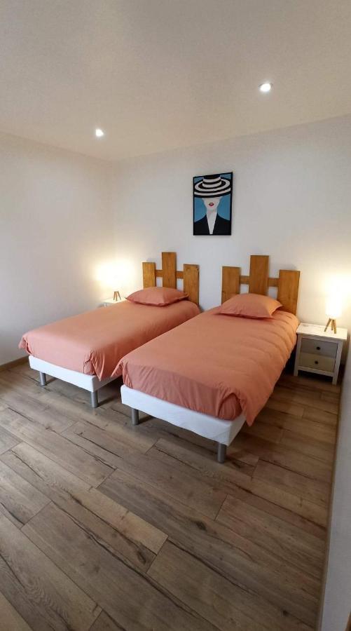 Les Muches Bed & Breakfast Bouzincourt Екстериор снимка